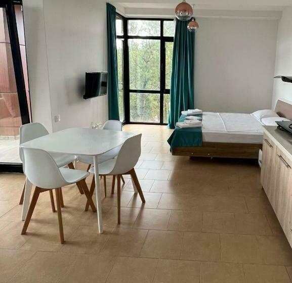 استودیوی استاندارد با چشمانداز دریا, Aparthotel Majak Shekvetili