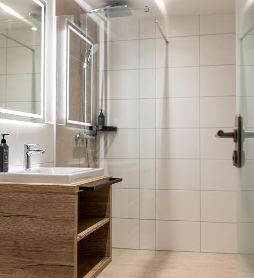 스탠다드 룸, Lieb&wert