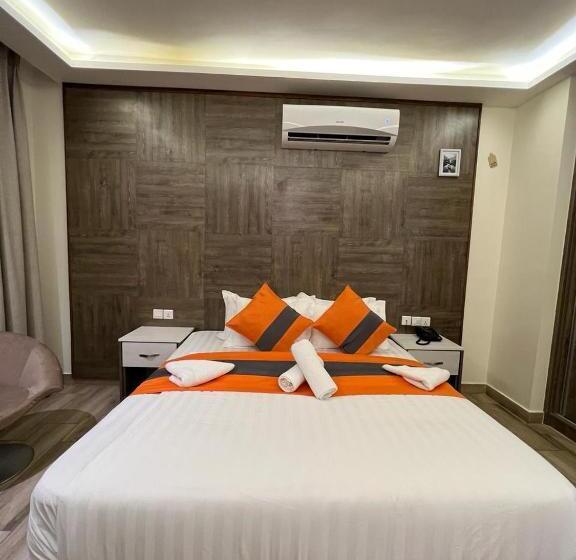 اتاق لوکس, Sky