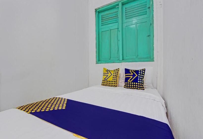 エコノミールーム, Spot On 92540 Karomah Kostel Syariah