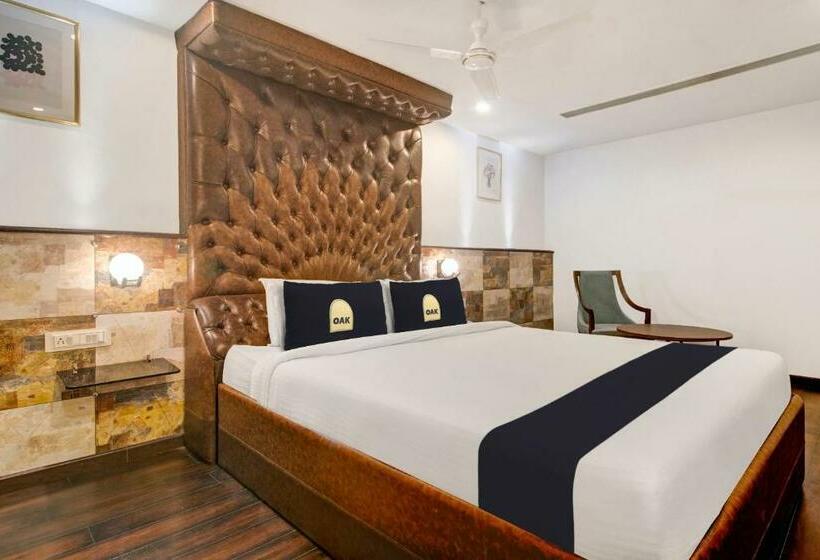 Номер Deluxe, Oak Whiteridge Near L.v Prasad & Basava Tharakam Hospital Banjara Hills