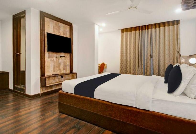 غرفة ديلوكس, Oak Whiteridge Near L.v Prasad & Basava Tharakam Hospital Banjara Hills