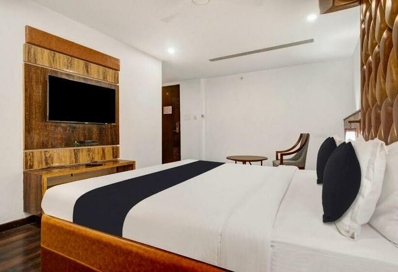 Номер Deluxe, Oak Whiteridge Near L.v Prasad & Basava Tharakam Hospital Banjara Hills