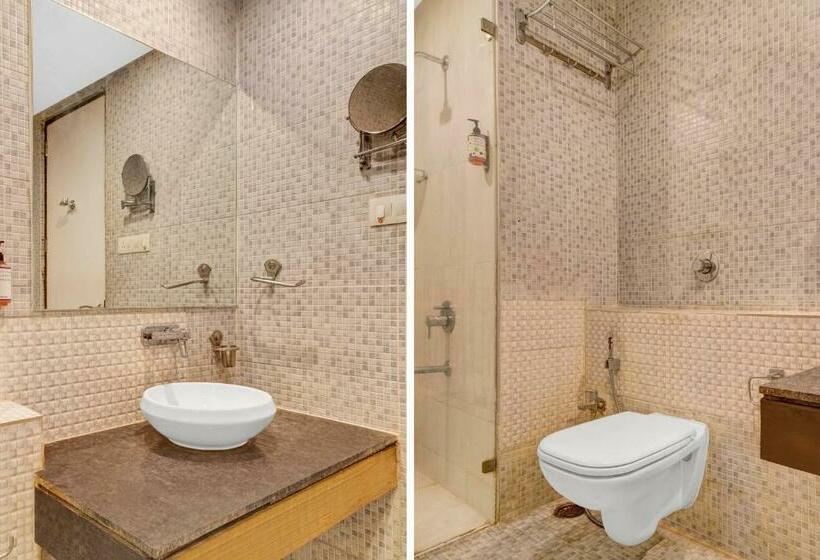 Номер Deluxe, Oak Whiteridge Near L.v Prasad & Basava Tharakam Hospital Banjara Hills