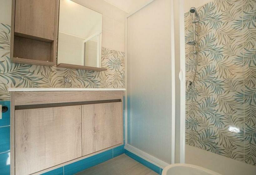 غرفة قياسية مزوَّدة بشُرفة, La Scala Del Moro Rooms   Dolce Risveglio