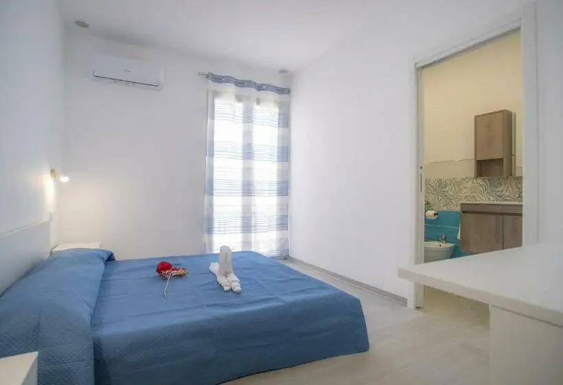 バルコニー付きスタンダードルーム, La Scala Del Moro Rooms   Dolce Risveglio