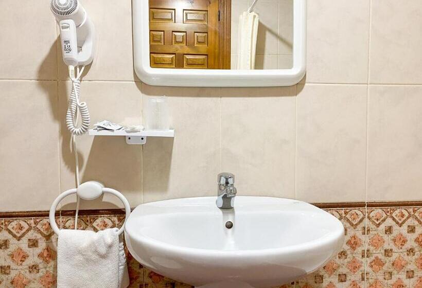 스탠다드 룸, Posada Los Leones