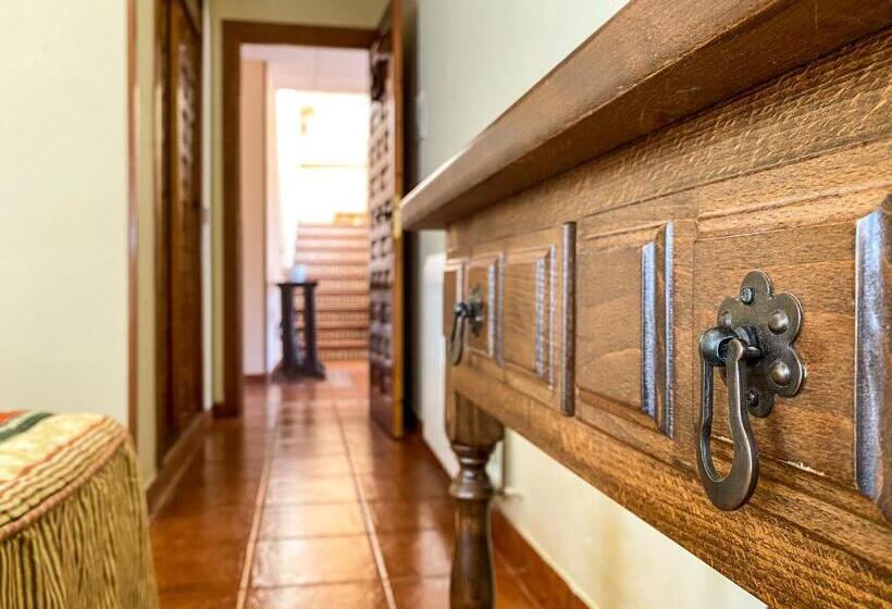 스탠다드 트리플 룸, Posada Los Leones