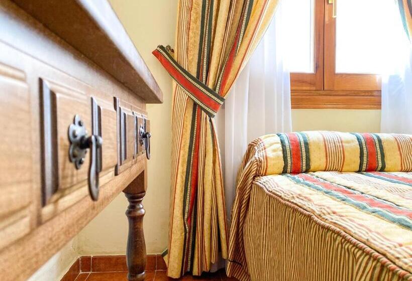 스탠다드 트리플 룸, Posada Los Leones