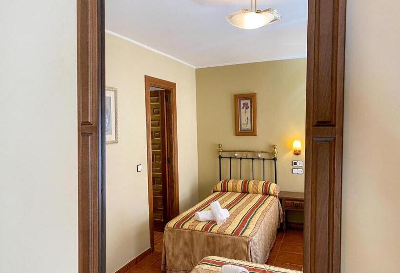 스탠다드 트리플 룸, Posada Los Leones