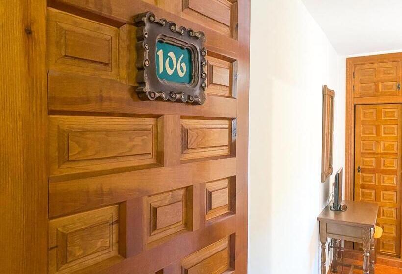 스탠다드 발코니 룸, Posada Los Leones