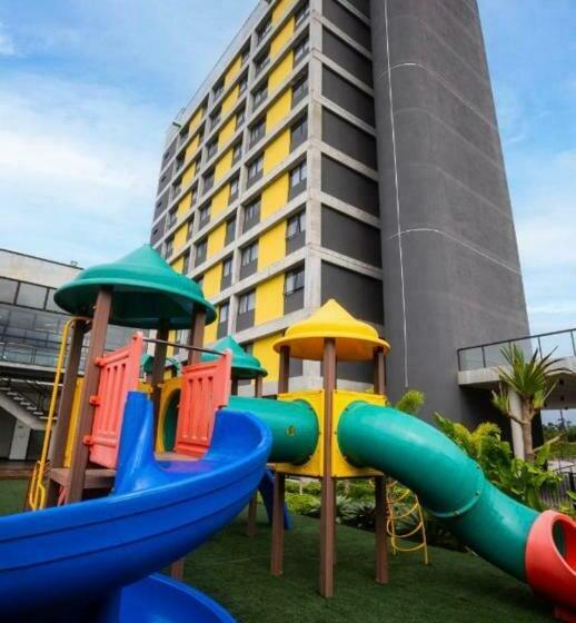 اتاق استاندارد چهار تخته, Solar Pedra Da Ilha