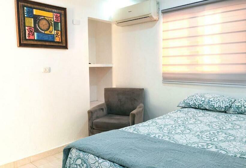 חדר סטנדרט, Caribbean Hostal Private Rooms In Down Town Pop