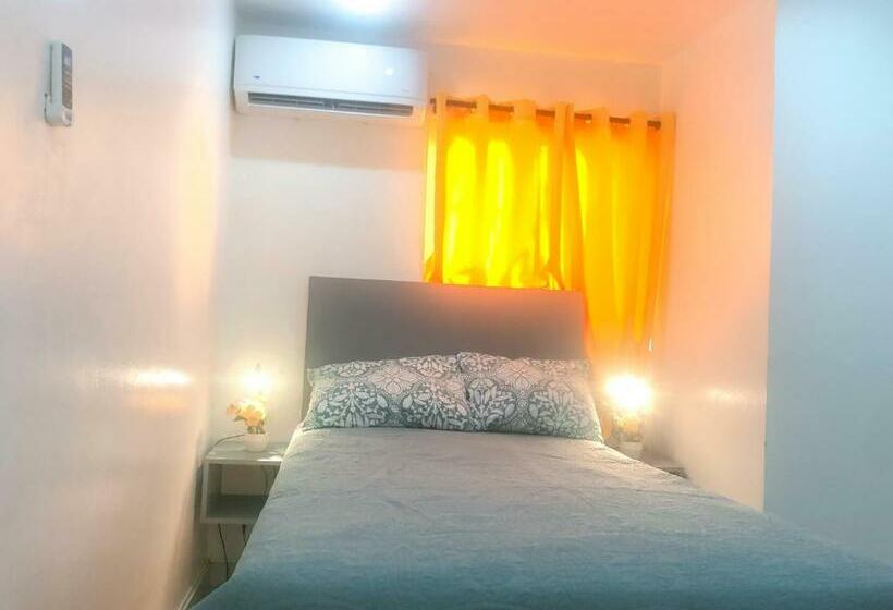 חדר סטנדרט חדר אמבטיה משותף, Caribbean Hostal Private Rooms In Down Town Pop