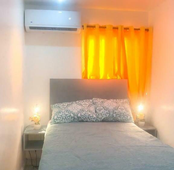 חדר סטנדרט חדר אמבטיה משותף, Caribbean Hostal Private Rooms In Down Town Pop