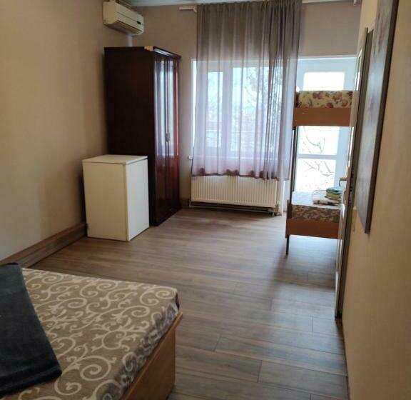 اتاق کلاسیک چهارنفره, викенд