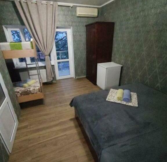 اتاق استاندارد چهار تخته, викенд