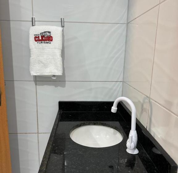 חדר סטנדרט לשלושה, Pousada E Agencia Cledio Turismo