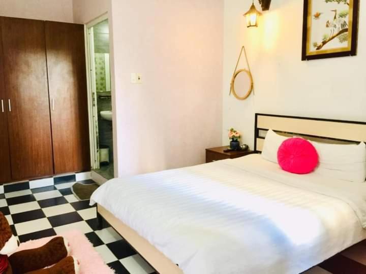 اتاق لوکس, Cheriladyhomestayhue