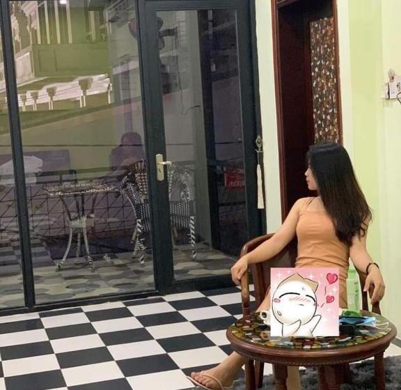 اتاق خانوادگی, Cheriladyhomestayhue