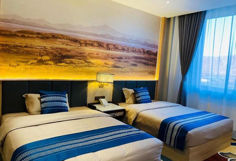 اتاق سوپریور, Mazaalai