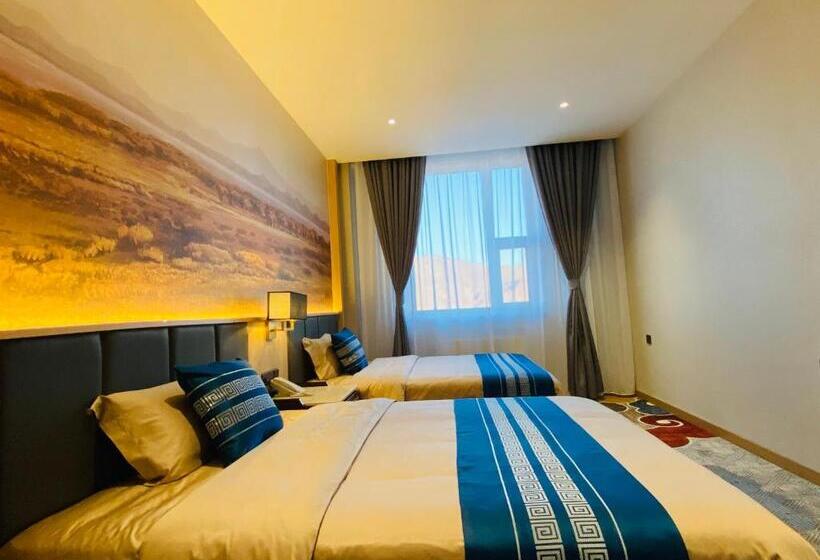 Deluxe Room, Mazaalai
