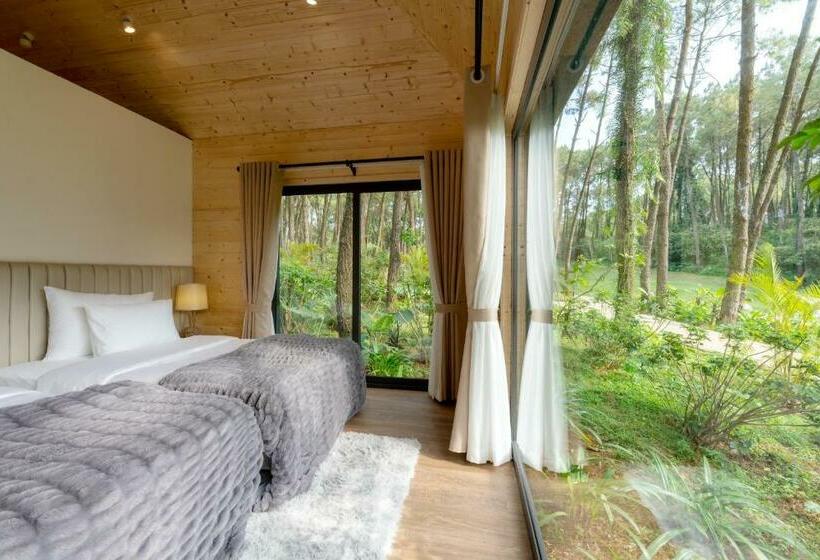 سوئیت جونیور با چشمانداز کوهستان, Trang An Golf And Resort