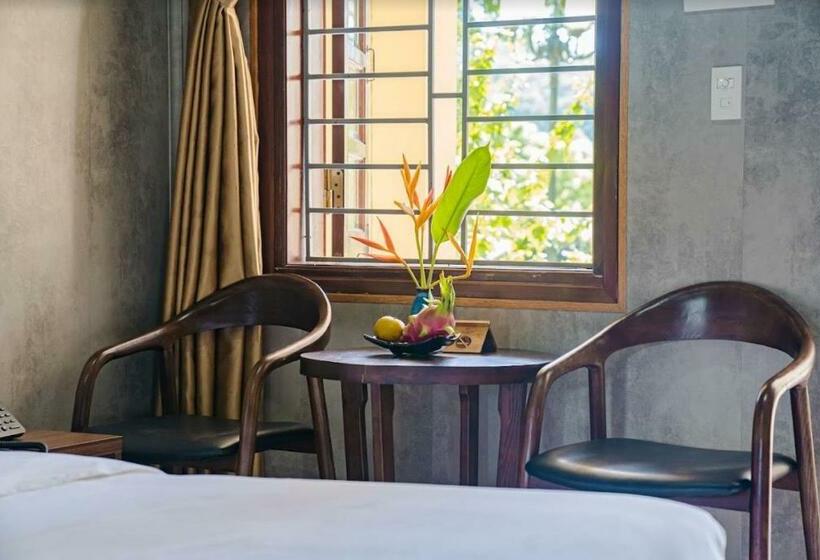 اتاق استاندارد با تخت بزرگ, Trang An Golf And Resort