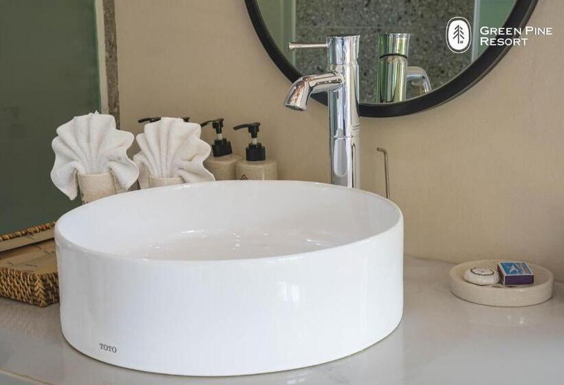 ویلای یک اتاق خوابه با استخر شنا, Trang An Golf And Resort