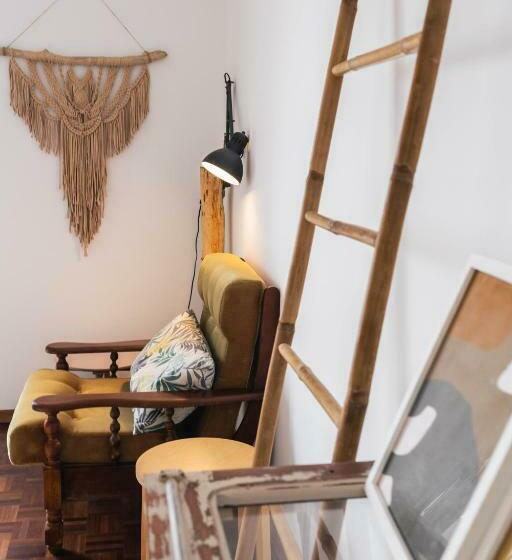 اتاق استاندارد با سرویس بهداشتی مشترک, Kirana House