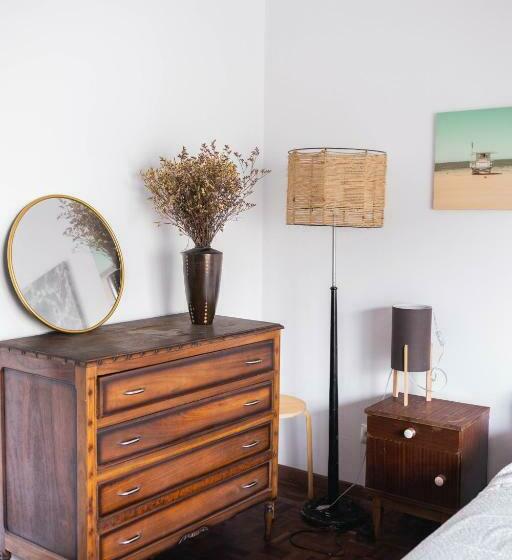 اتاق خانوادگی با سرویس بهداشتی مشترک, Kirana House