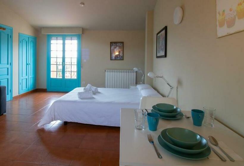 استودیو استاندارد با بالکن, Resort Camping Santillana Del Mar