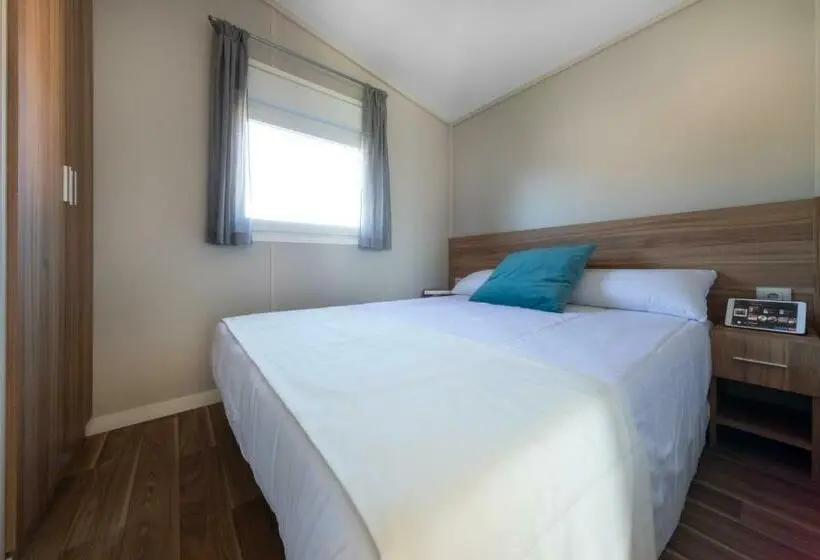 Standard-bungalow 3 Makuuhuonetta, Resort Camping Santillana Del Mar