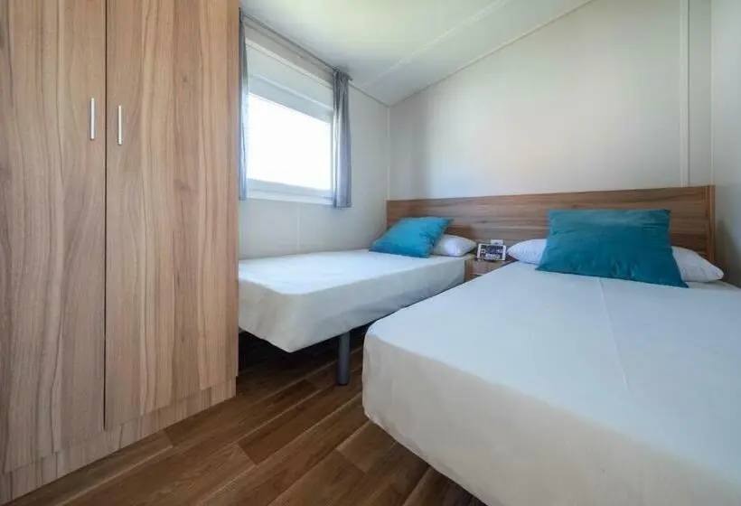 Standard-bungalow 3 Makuuhuonetta, Resort Camping Santillana Del Mar