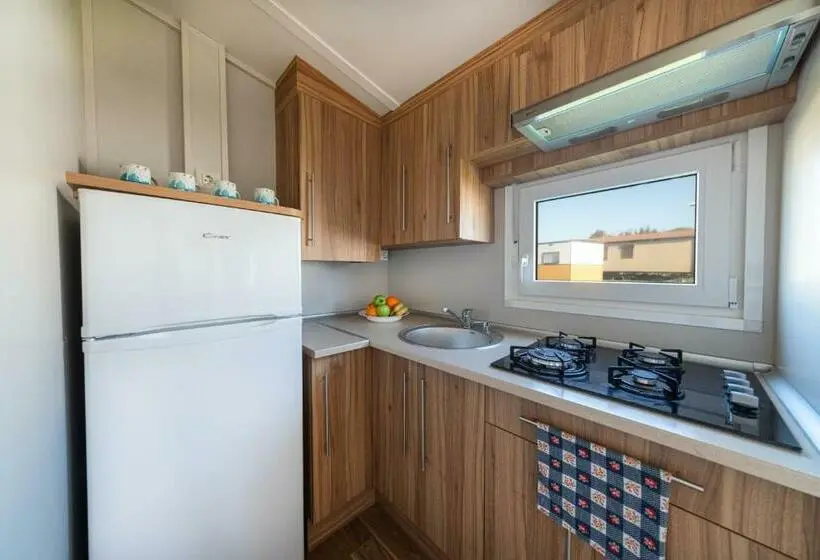 Standard-bungalow 3 Makuuhuonetta, Resort Camping Santillana Del Mar