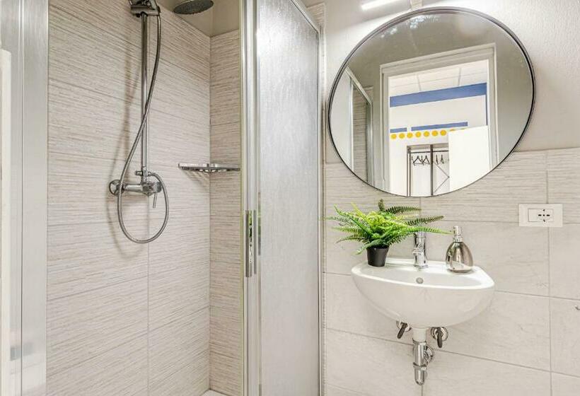 اتاق استاندارد سه نفره, Game Rooms Experience