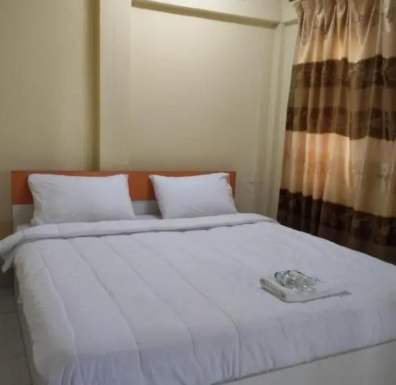 バス共有のスタンダードルーム, Rainbow Hotel Vientiane