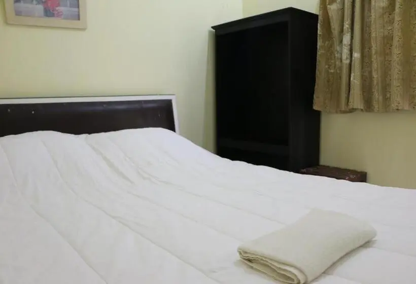 バス共有のスタンダードルーム, Rainbow Hotel Vientiane