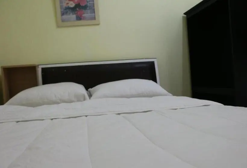 バス共有のスタンダードルーム, Rainbow Hotel Vientiane