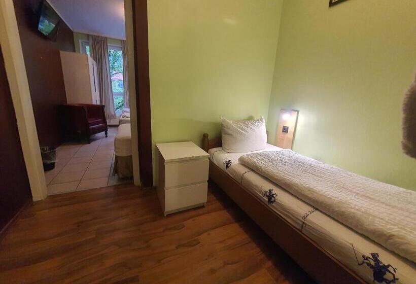 四人标准间, Ambiente By Next Inn