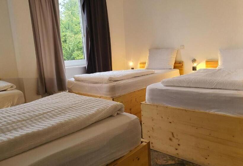 四人标准间, Ambiente By Next Inn