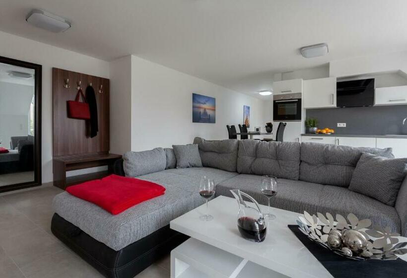 Апартаменты 1 Спальня, Amelie Chez Inez