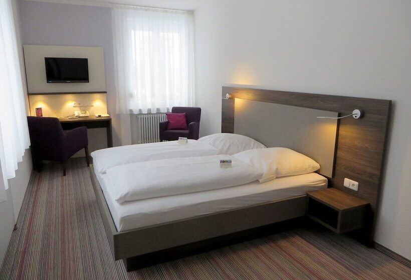 标准间, Ammerseehäuser