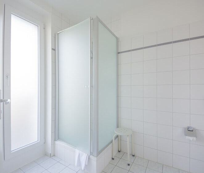 标准间, Ammerseehäuser