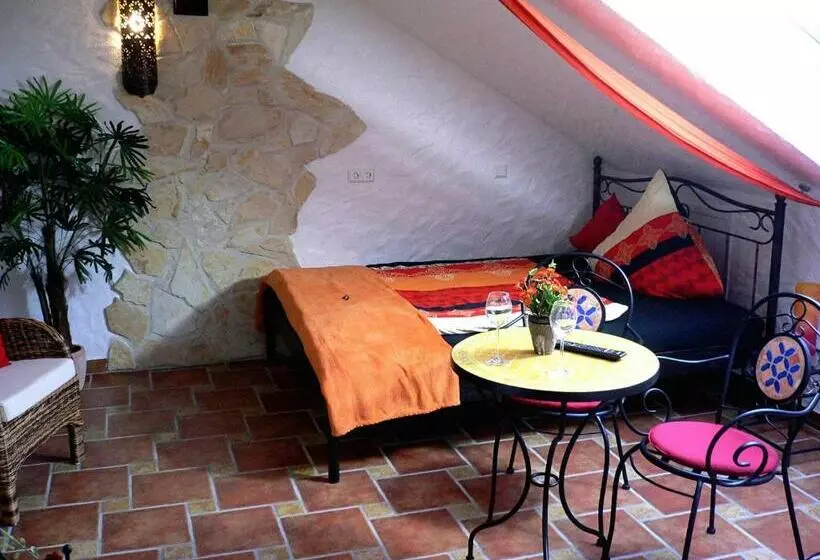 スーペリアスタジオ, Apartmenthaus Casa Palma