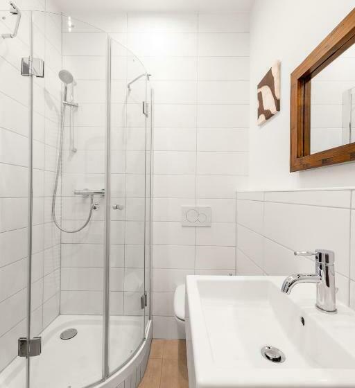 带1个卧室的带阳台的公寓, Appartements An Der Therme