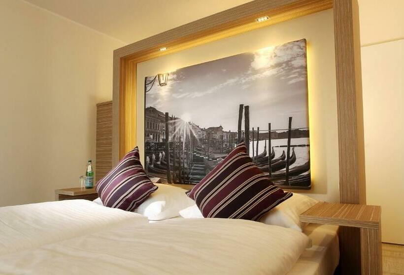 スタンダードルーム, Arkadenhaus   Hotel Freiherr Von Schwarzenberg