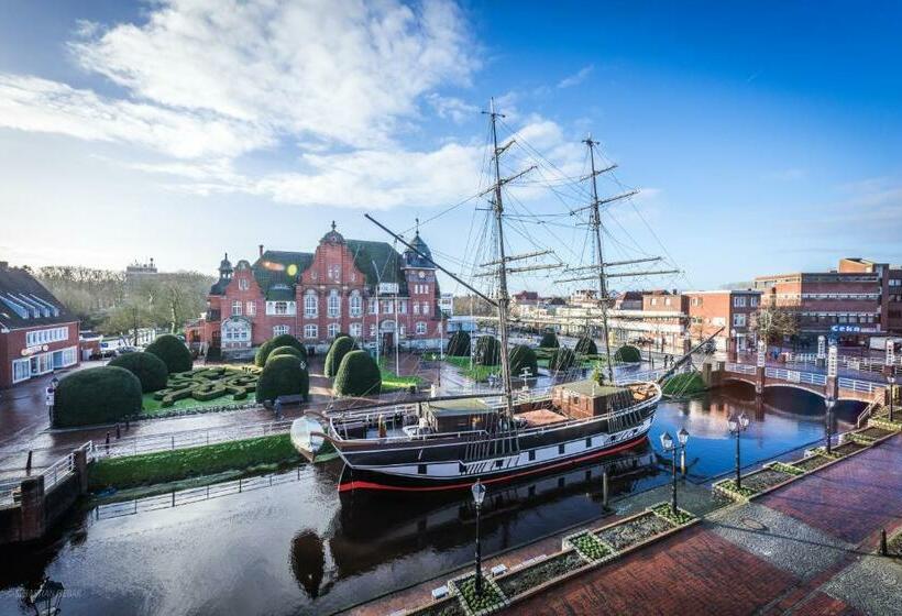 غرفة ديلوكس مزودة بشرفة, Arkadenhaus   Hotel Freiherr Von Schwarzenberg