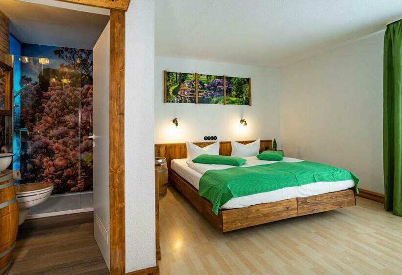 Номер Стандарт, Die Gurkenscheune Frühstückspension