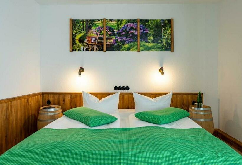 Номер Стандарт, Die Gurkenscheune Frühstückspension